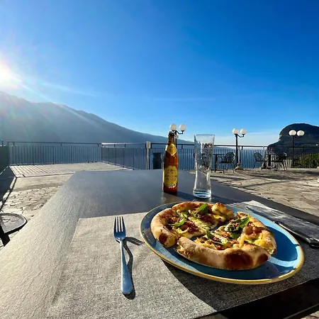 Terrazza Del Brivido, Paradiso