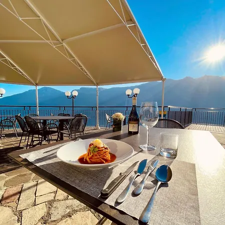 Terrazza Del Brivido, Paradiso Pieve