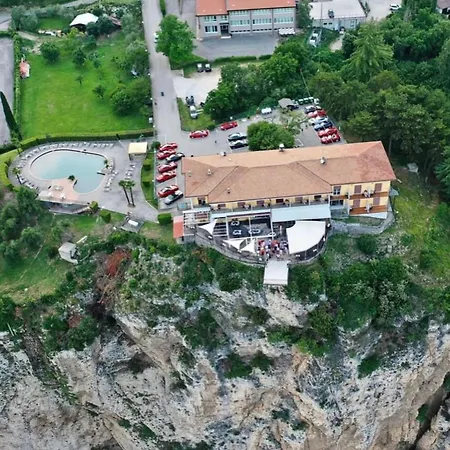 Szálloda Terrazza Del Brivido, Paradiso 3*